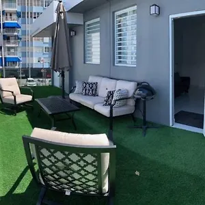 https://isla-verde-oasis-ph-with-private-terrace-kingbed-wifi-pk.sanjuanpuertorico-hotels.com